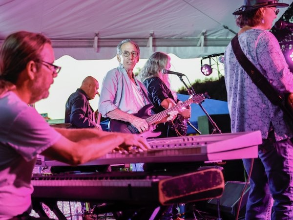 Thunder Rose Music live at Autumn Leaves Festival 1
