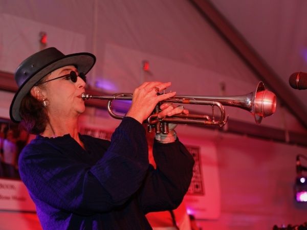 Thunder Rose Music live at Autumn Leaves Festival 10