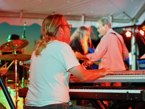Thunder Rose Music live at Autumn Leaves Festival 14