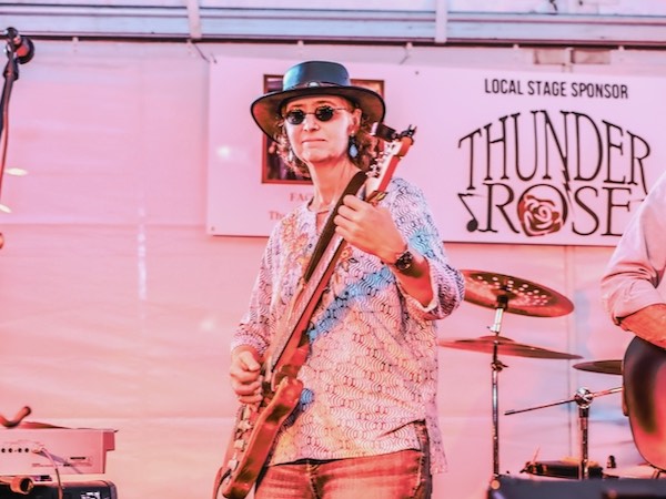 Thunder Rose Music live at Autumn Leaves Festival 3