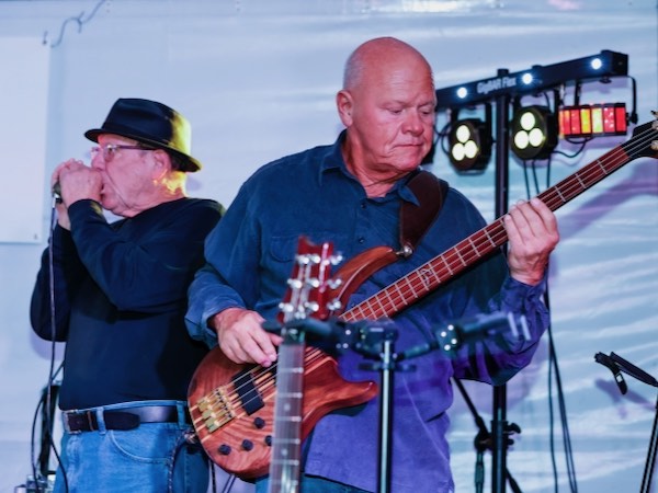 Thunder Rose Music live at Autumn Leaves Festival 7