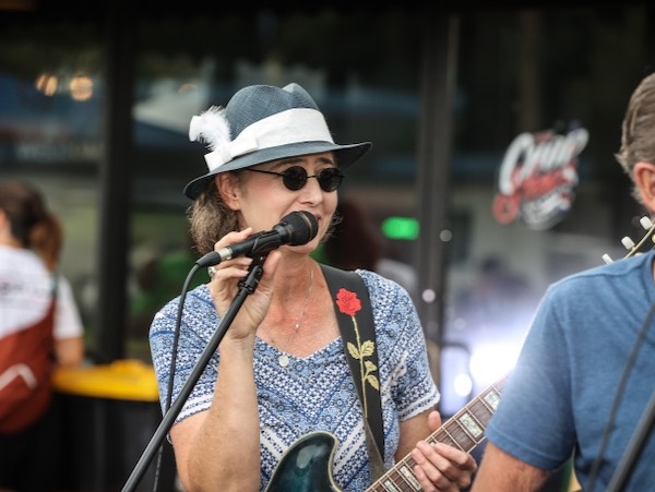 Thunder Rose Music live at Chop Shop 10