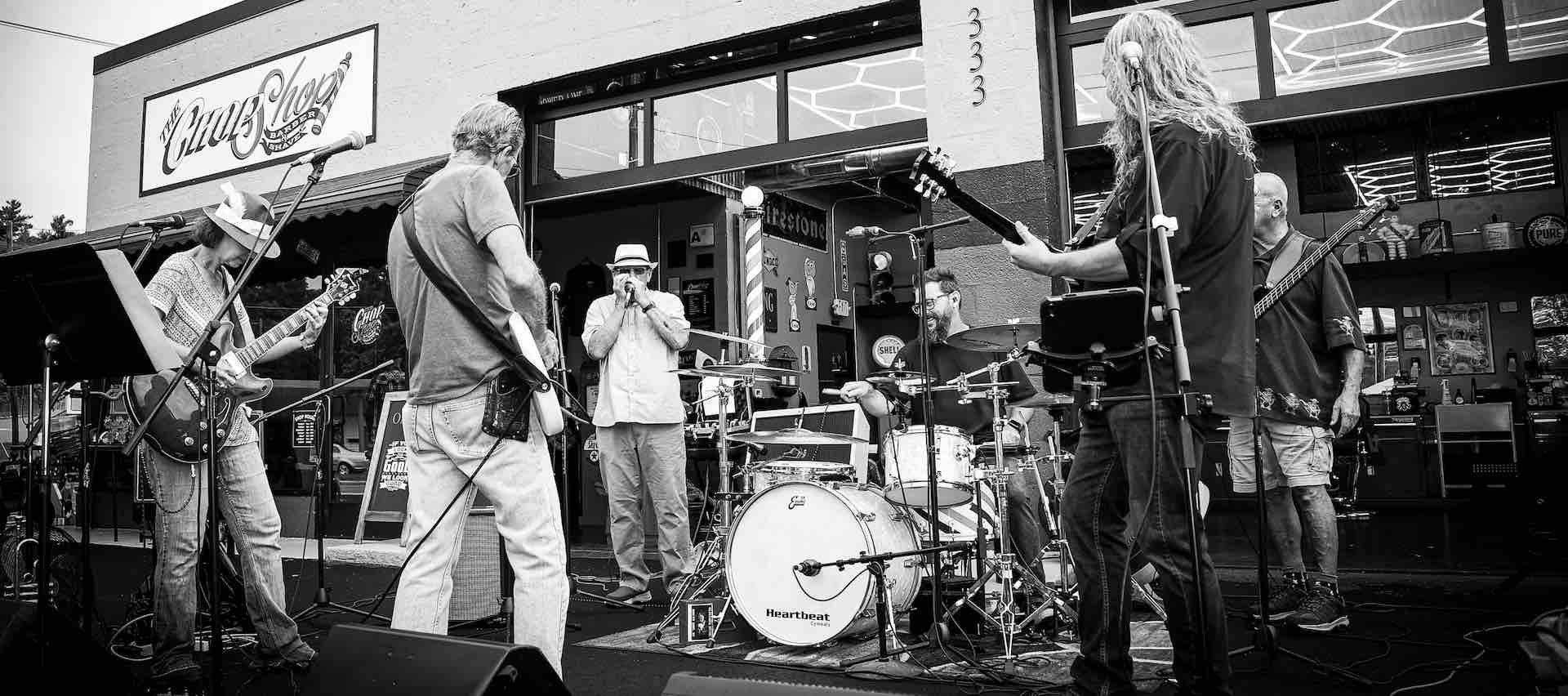 Get to know Thunder Rose Music